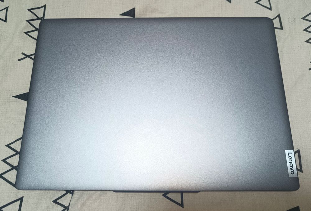 Ноутбук Lenovo Slim 7 14IMH9 Intel Core Ultra 7 155H 14" OLED 32GB 1TB