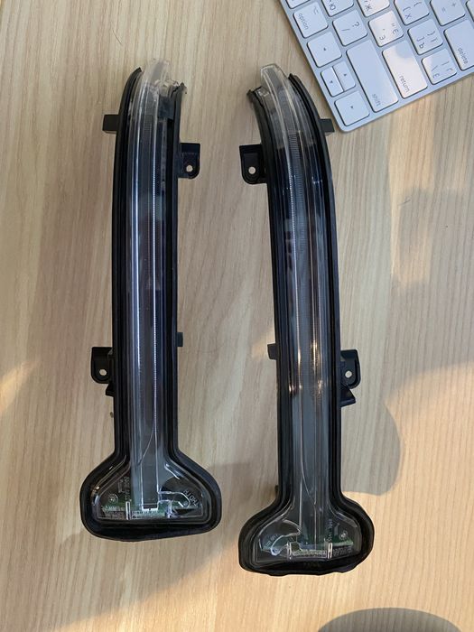 Указатель поворота в зеркало bmw g20 g21 63137498159 63137498160