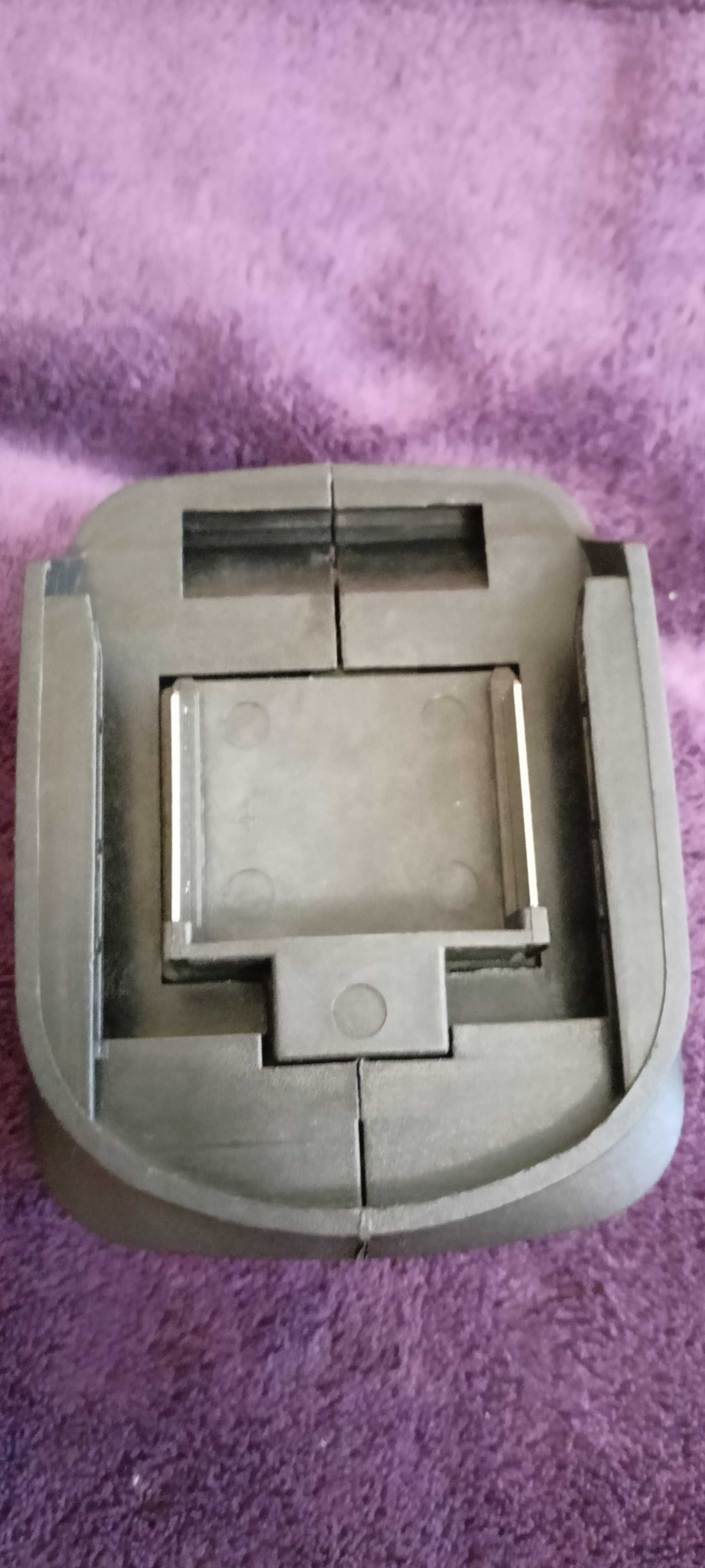 USB адаптер для батареи Мakita+фонарь