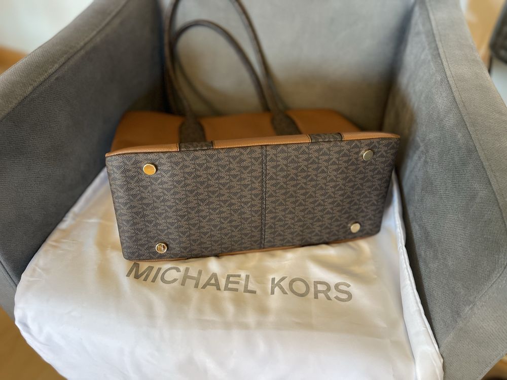 Mala Michael kors