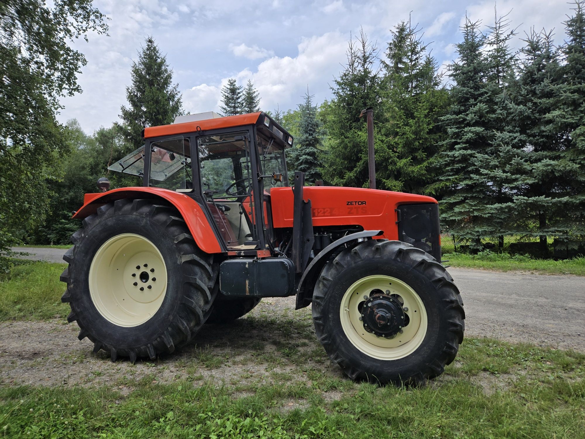 Zetor ZTS 12245 / 16246 / 10540