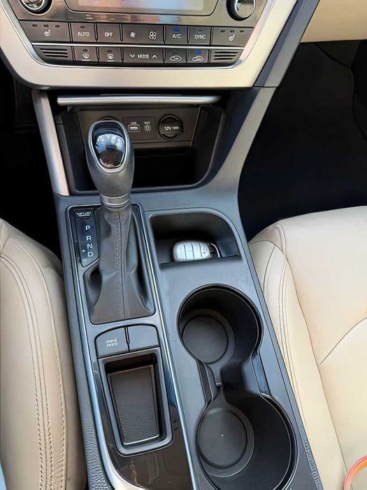 Hyundai Sonata      2015