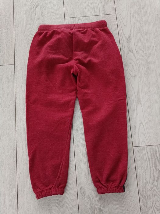 Spodnie dresowe rozmiar 122