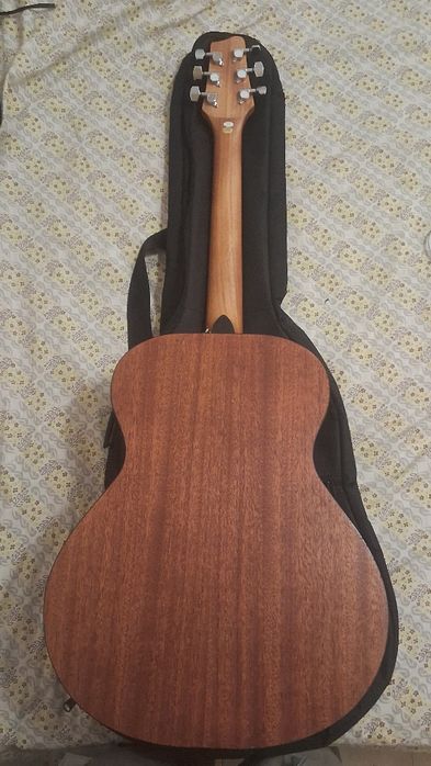 Guitarra acustica