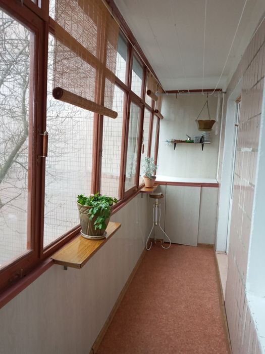 Продается 3 ком. квартира р-н ост. кинотеатра "Космос", 4/9