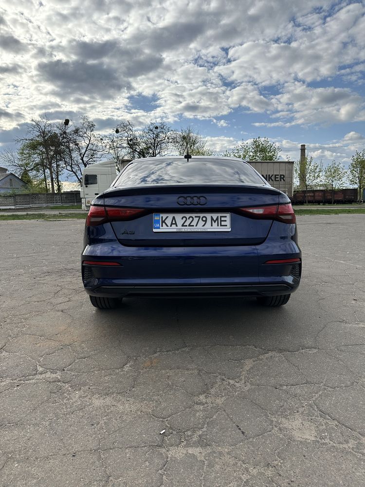 Audi a3 2021 8y дизель європа 38тис км