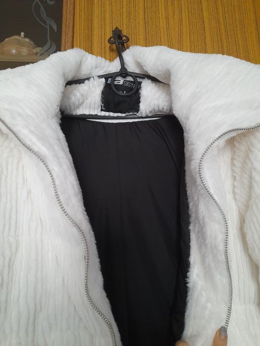 Шубка коротка розмір L