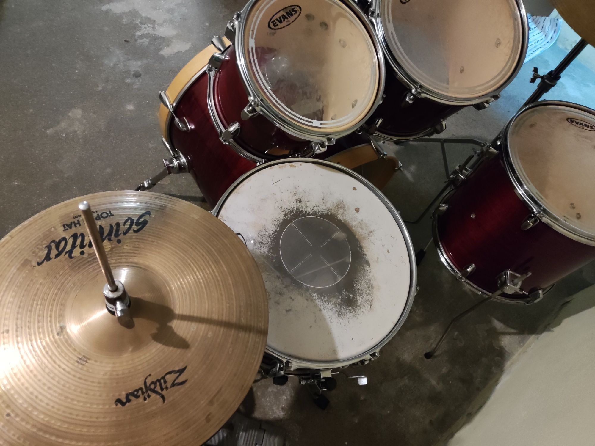 Bateria Mapex pratos zildjian