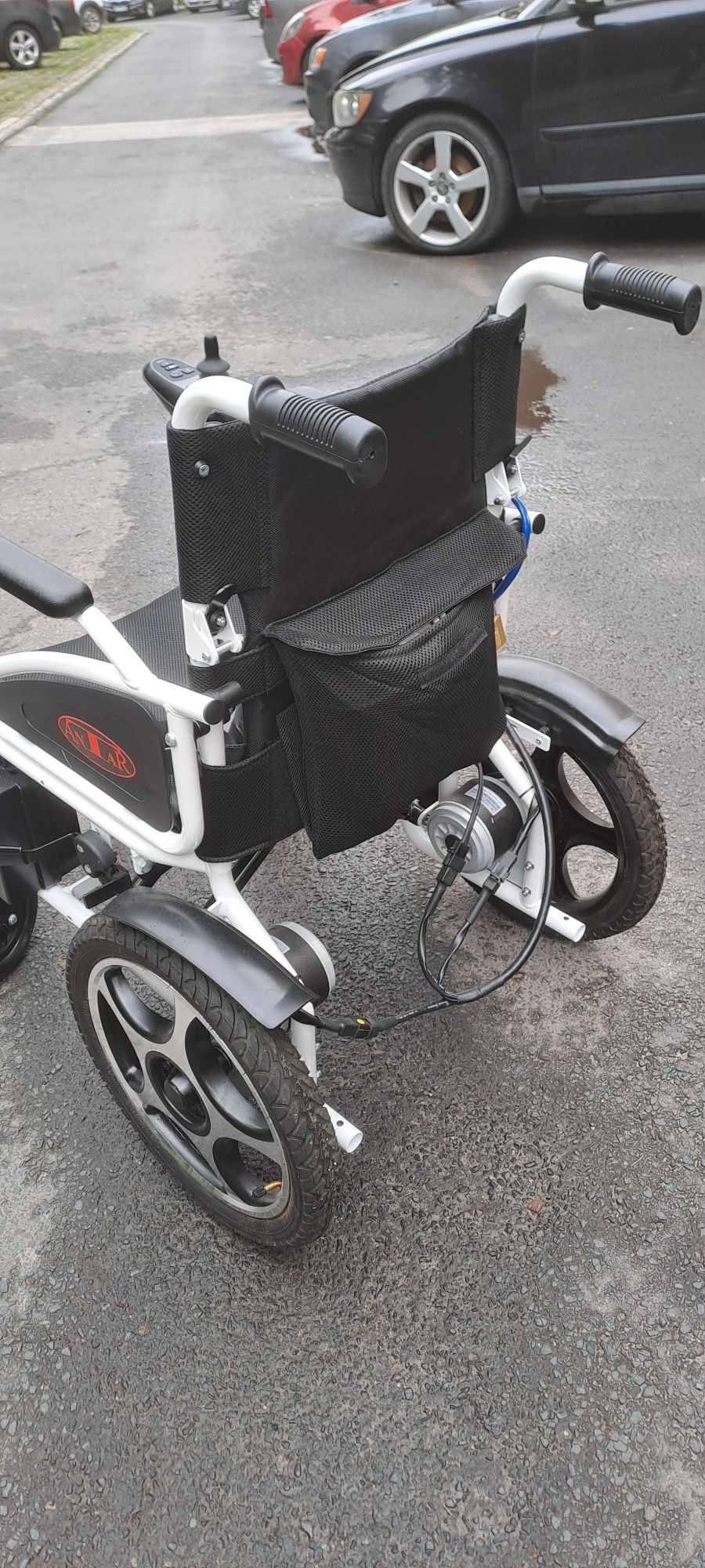 Wózek elektryczny inwalidzki
