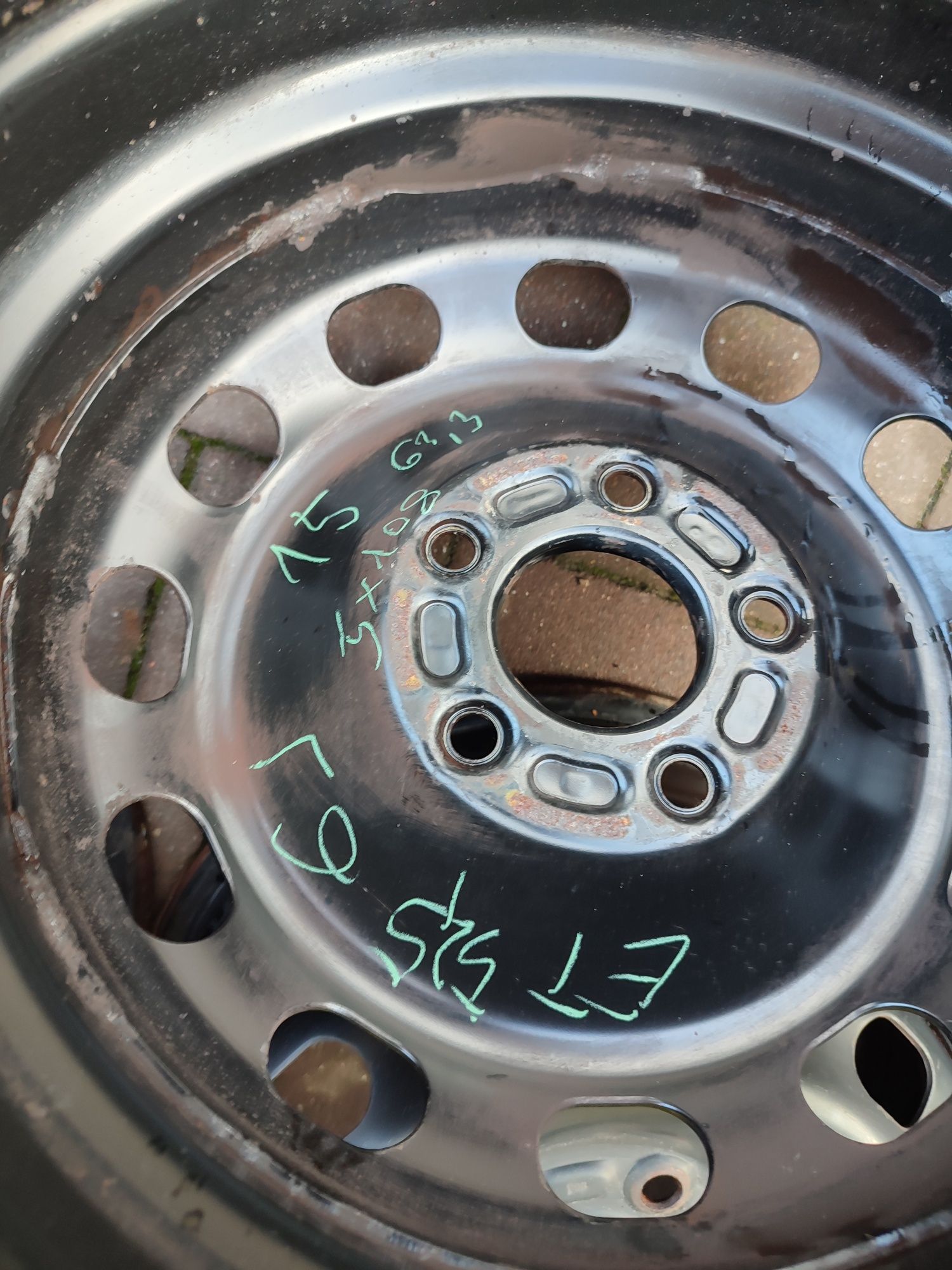 Felgi 15 Ford 5x108 6J et 52,5