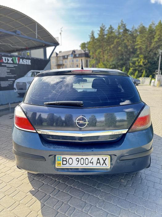 Opel Astra H 2005