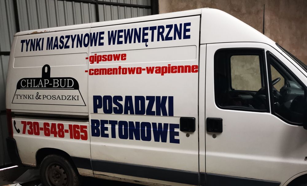 Tynki, gipsowe, cementowo wapienne, posadzki betonowe.