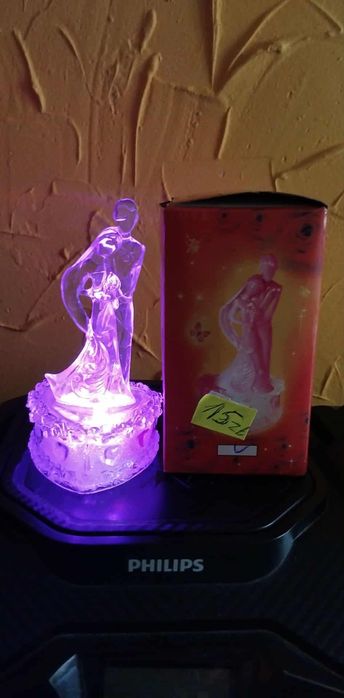 Figurka świecąca zakochanych ;)