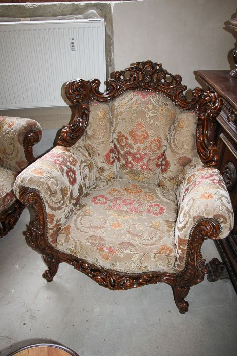 Мяка частина  барокко 3+1+1+столик  .меблі