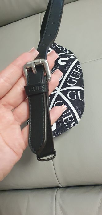 Nerka dziecięca Guess oryginalna jak nowa