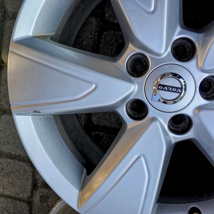 alufelgi Borbet 4szt. 17 cali Orginał Volvo , Ford, Jaguar