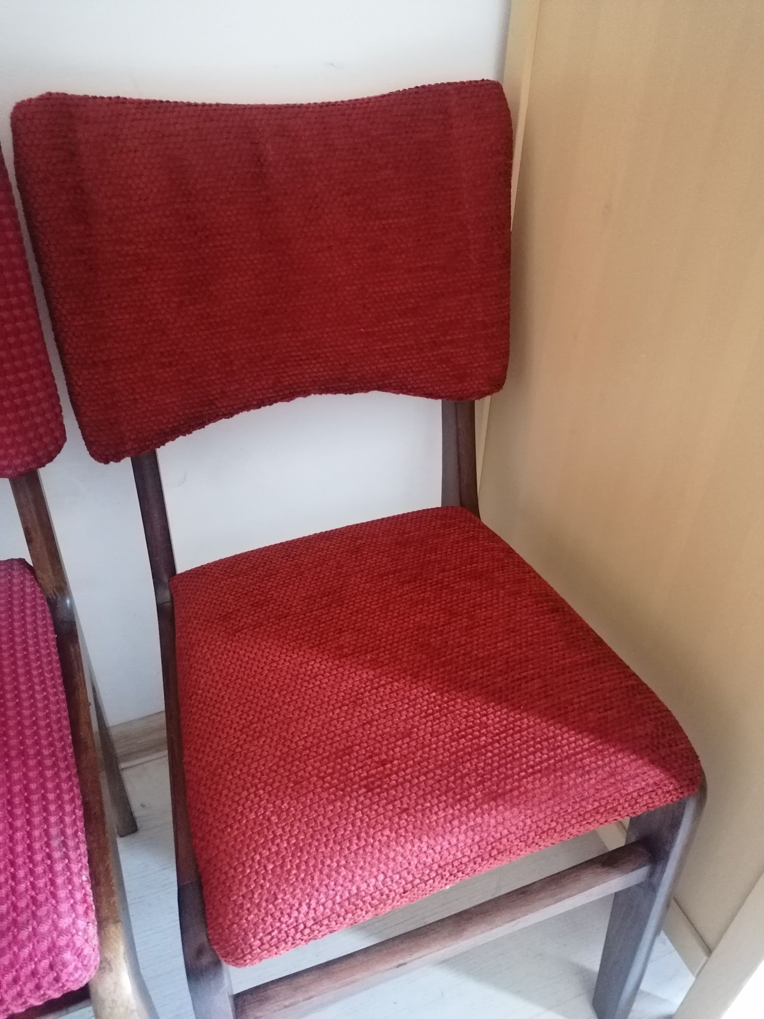 Stare krzesła PRL R.Hałas typ 269