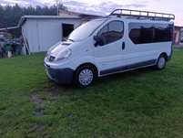 Renault Trafic 9 osób