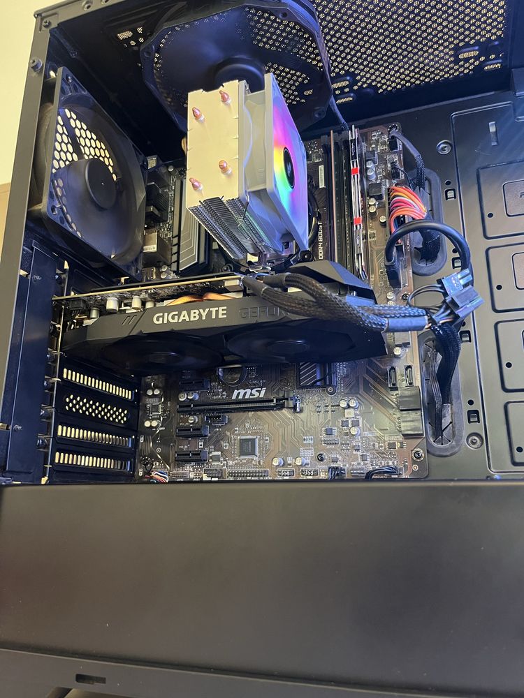 Komputer gamingowy i5-9400f/16gb ddr4/rtx2060gb/512gb SSD m2/500w