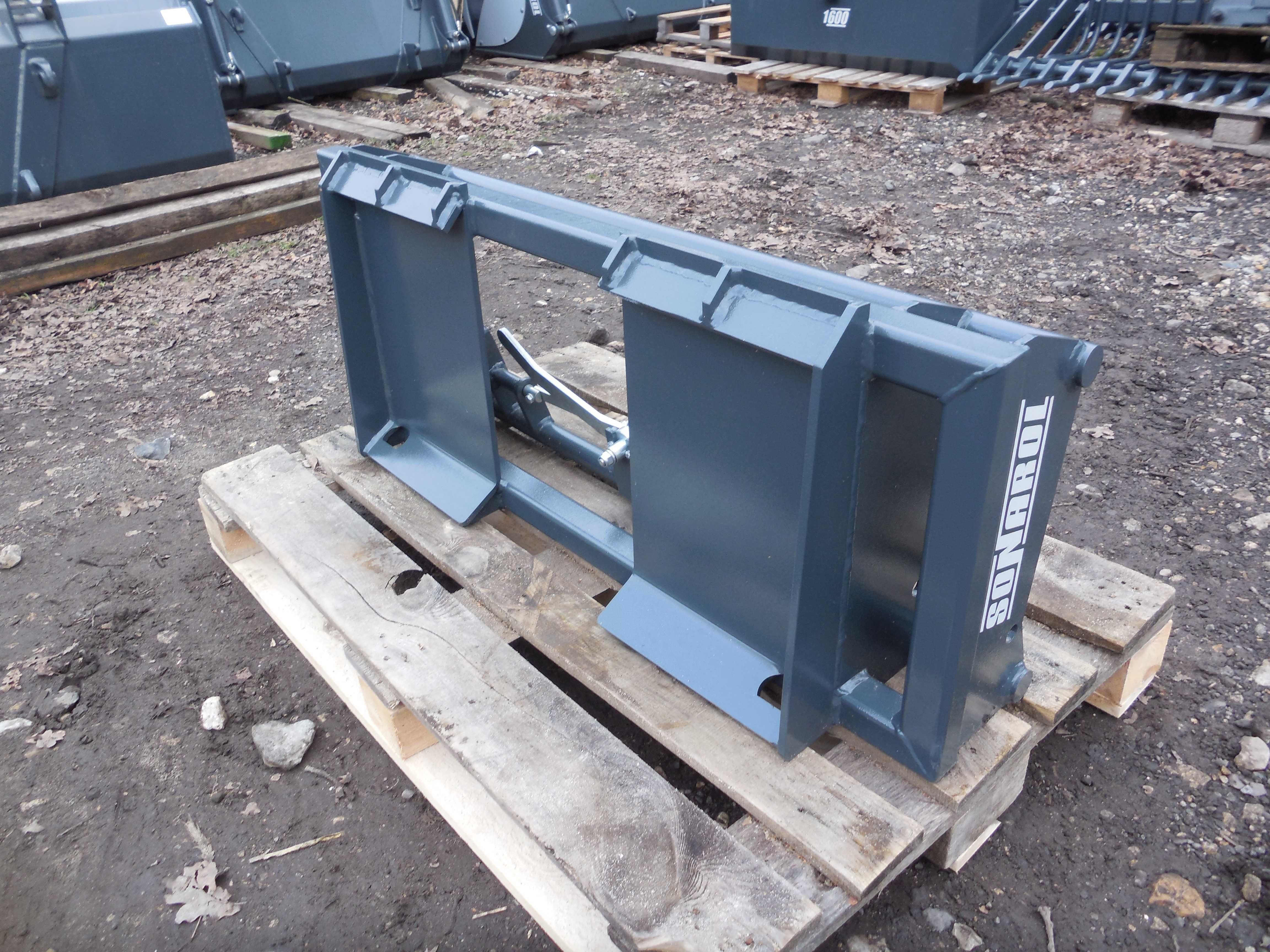 SONAROL Przejściówka Adapter Redukcja BOBCAT MINI na mocowanie EURO