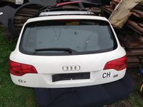 Audi Q7 4 l klapa tył LR9A kompletna