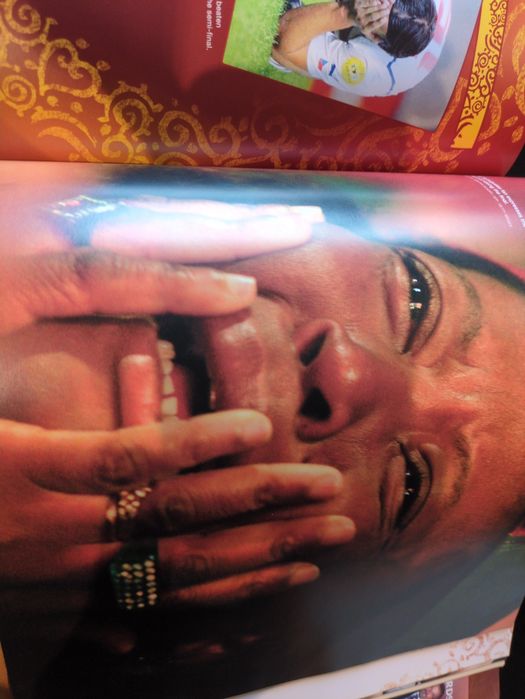 Euro 2004 da UEFA livro oficial da Competição