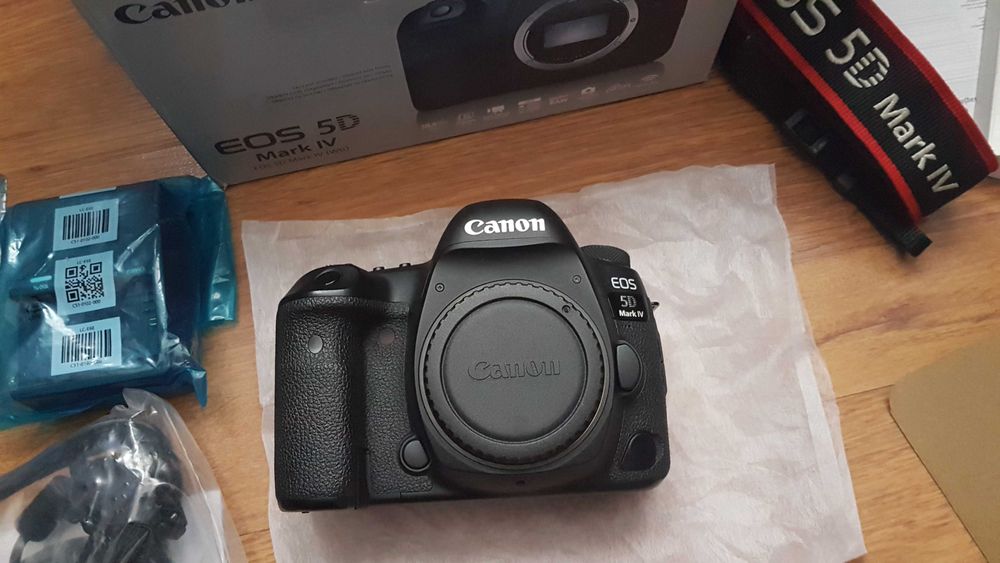 Canon EOS 5D Mark IV Body 29 tysięcy zd.