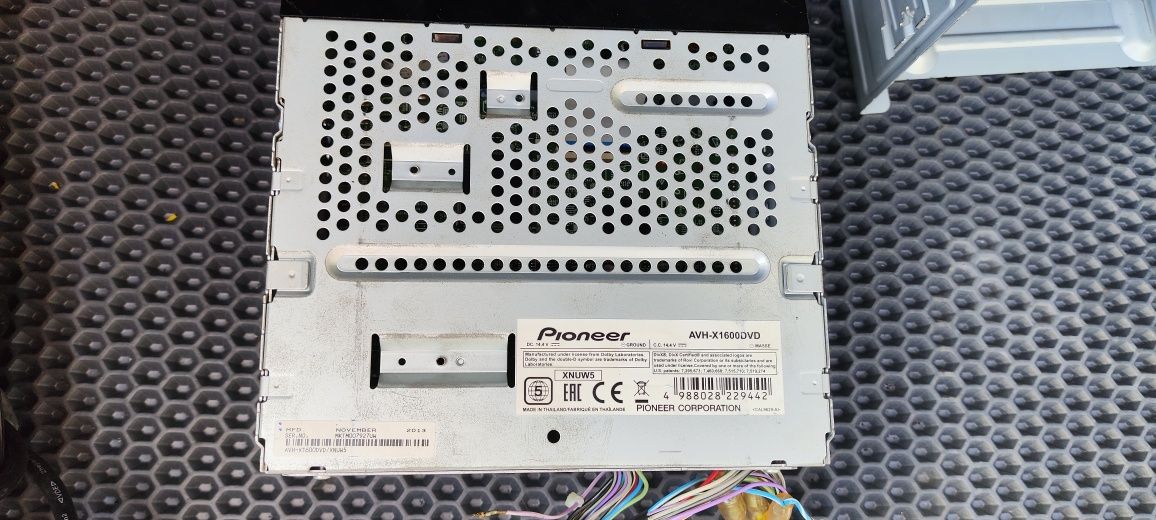Pioneer AVH-X1600DVD