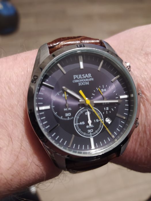 Bardzo ładny zegarek męski Pulsar pt3738
