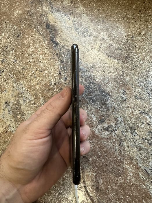 Iphone 11 pro max на запчастини