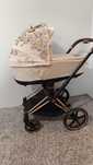 Cybex Priam 4.0 simply flowers beige wózek z gondolą