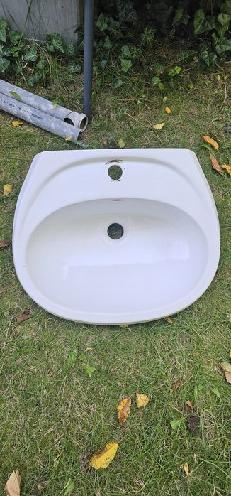 Umywalka 42x51 biała