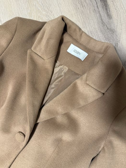 Пальто жіноче італійського бренду JOLEEN S