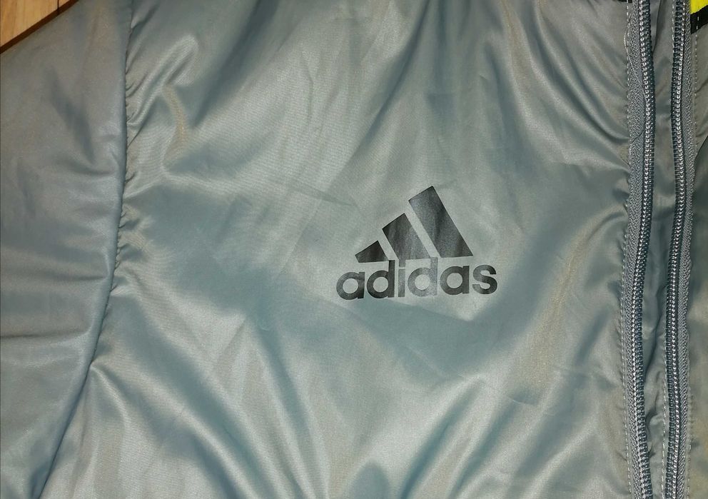 Kurtka marki adidas