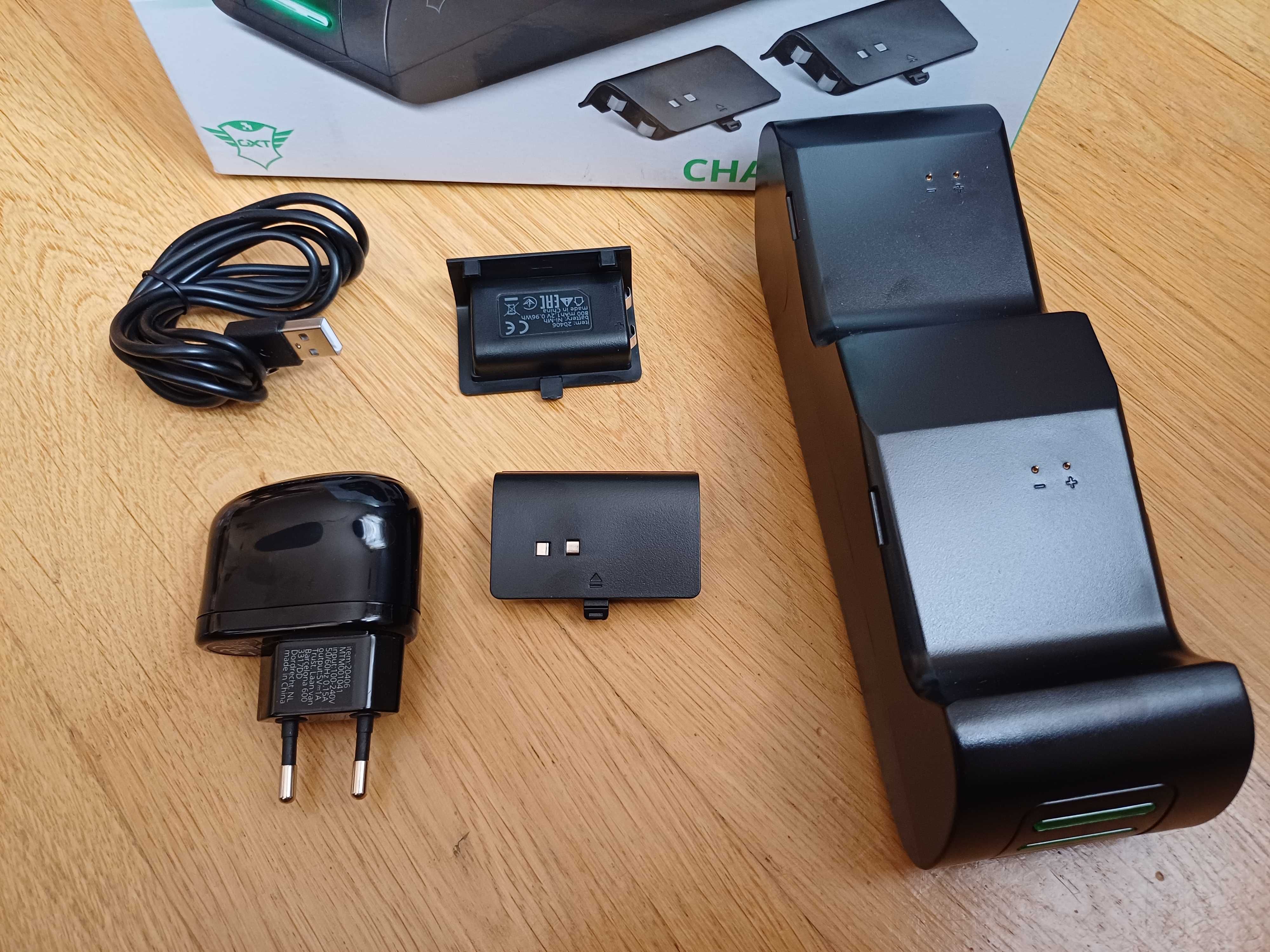 Trust Duo Charge Dock GXT 247 - ładowarka do padów Xbox One