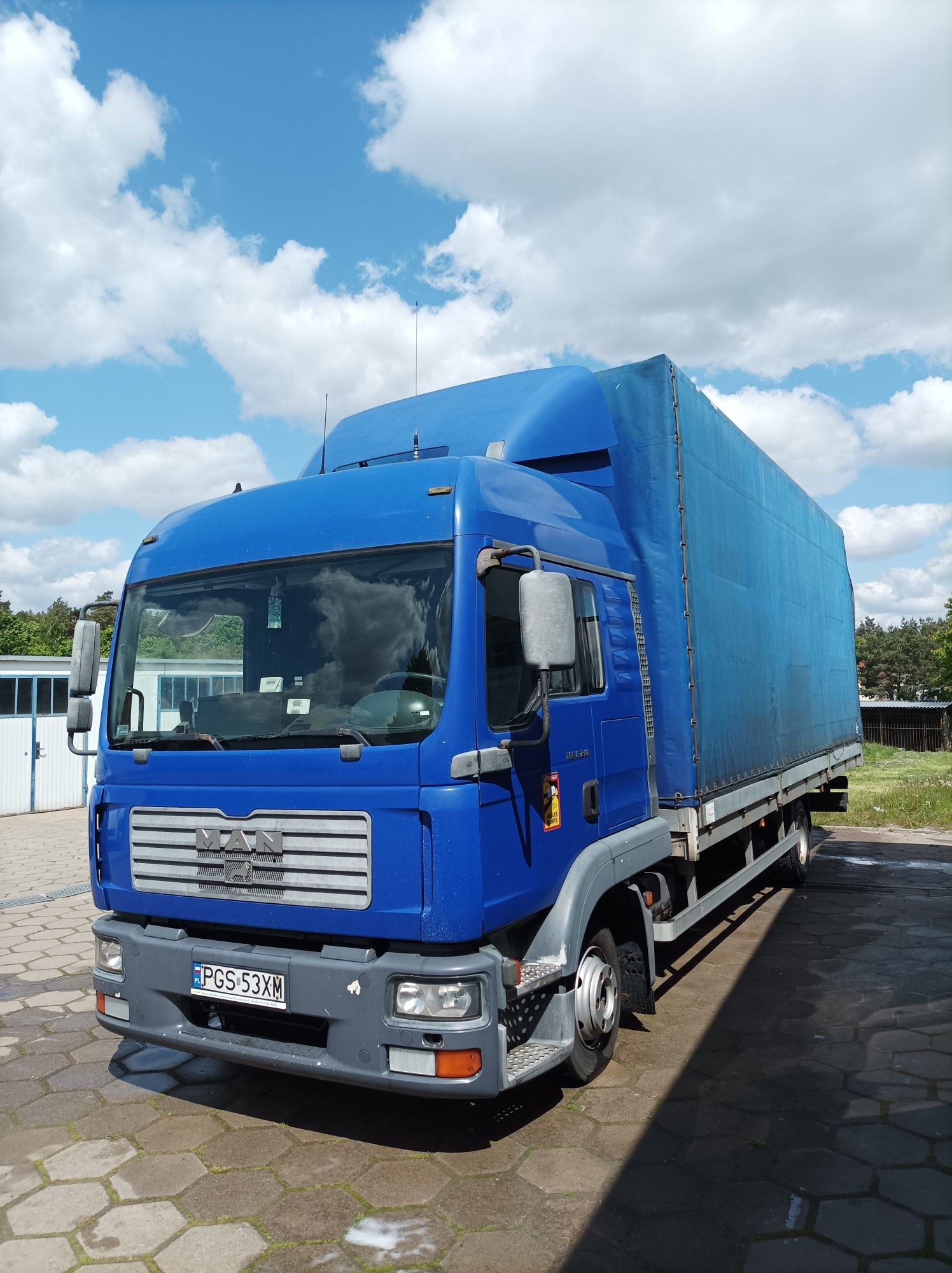 Man TGL 8.210 plandeka