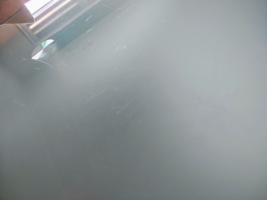 Szklany stół do jadalni rozkładany