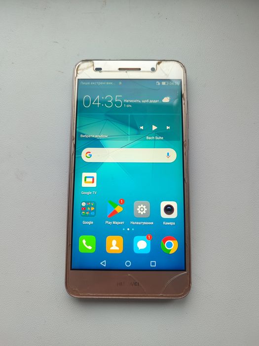 Продам телефон HUAWEI.