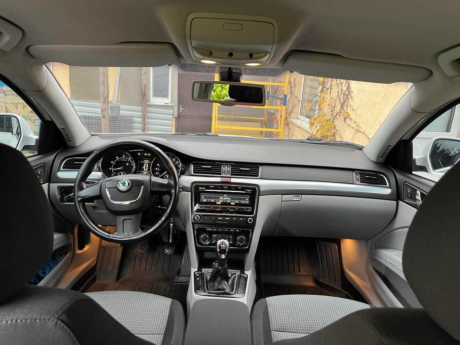 Продам Skoda Suberb 2008 року 1.8 TSI.