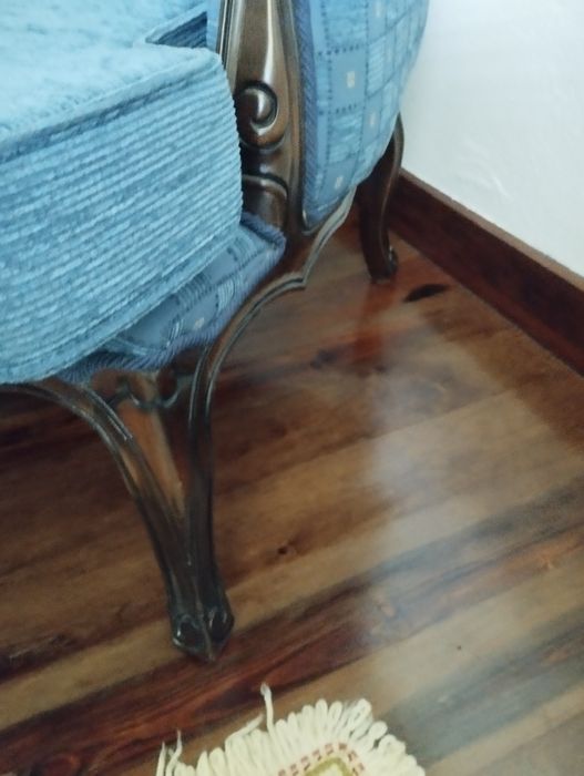 Cadeirão azul grande