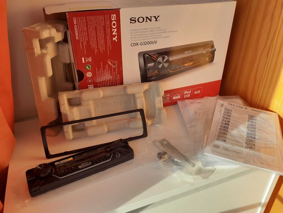 Leitor de CD com USB, Marca SONY, como Novo! Modelo CDX-G3200UV