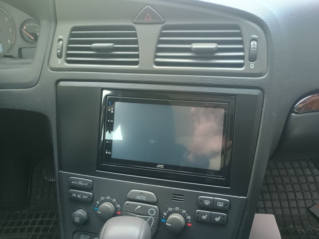 Volvo V70 2.4 automat, LPG, hak, bez wkładu, stan bardzo dobry