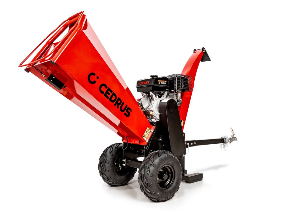 Rozdrabniacz Cedrus RB03 rębak spalinowy do gałęzi