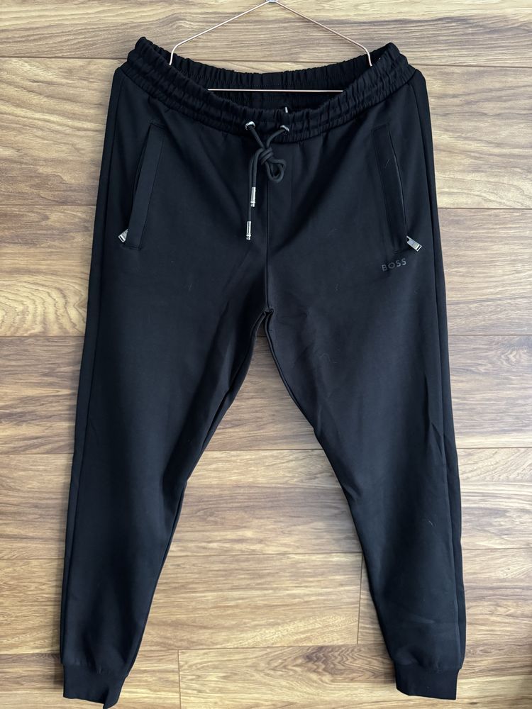 Hugo Boss dres męski komplet bluza plus spodnie