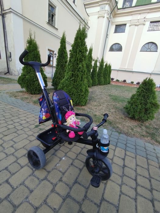 Велосипед з батьківською ручкою