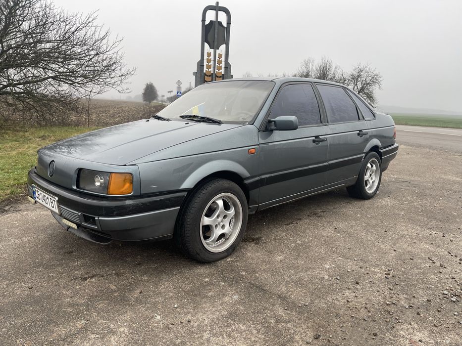 Продам Passat B3 1.8