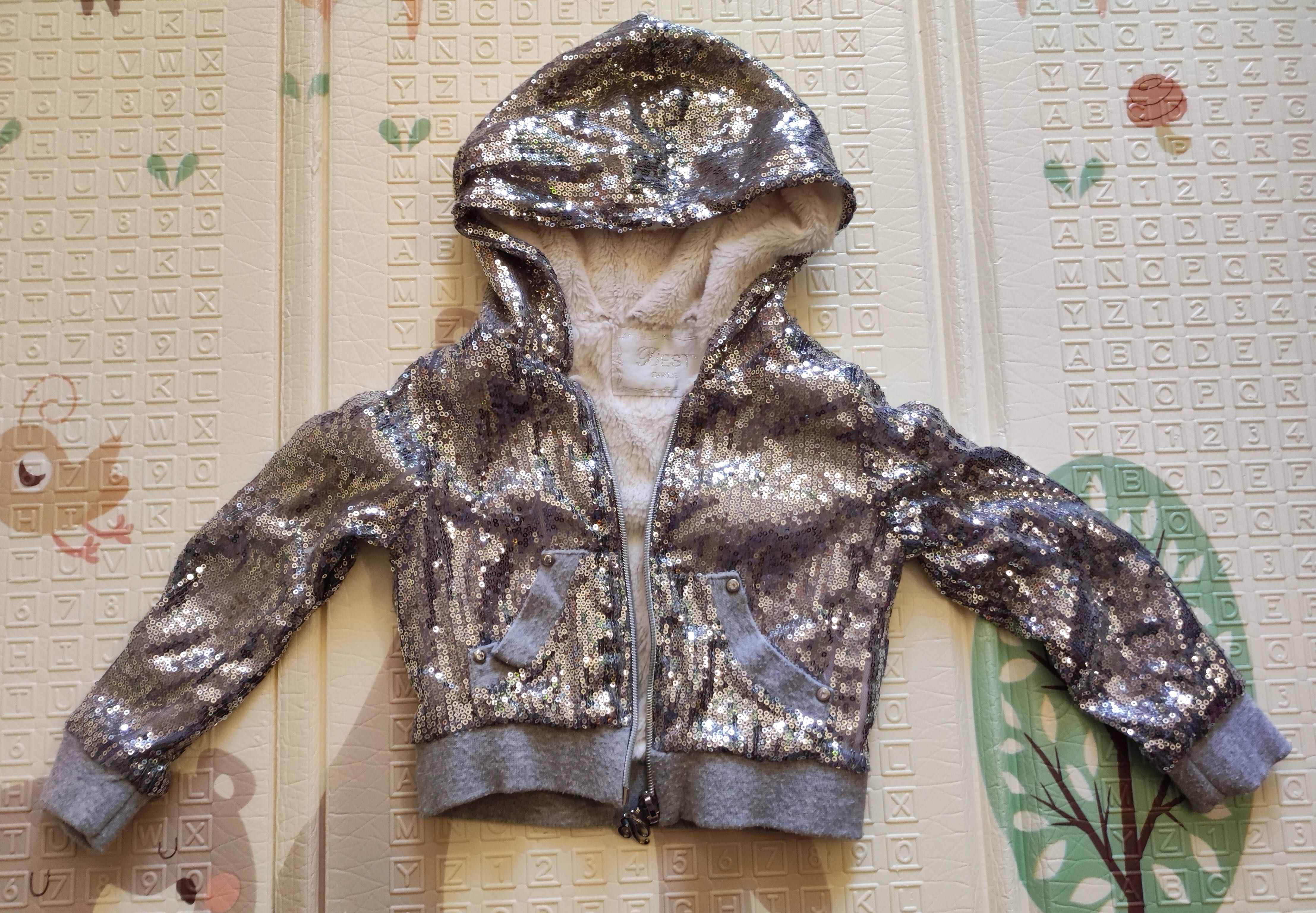 Body spódniczka i opaska z kokardą plus bluza z cekinami r74-80