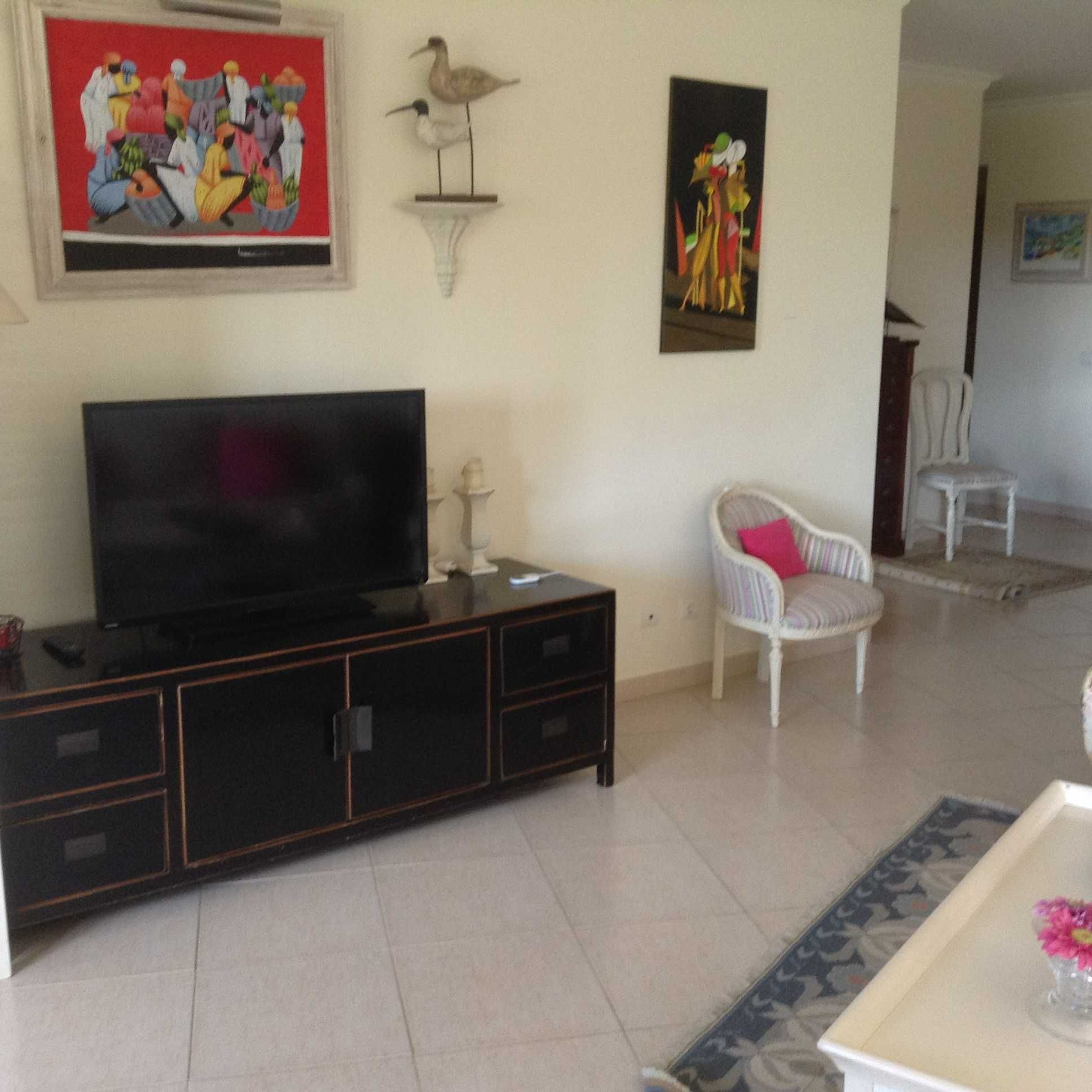 Alvor, T1, To, com piscinas e jardim, a partir de 30 Agosto.