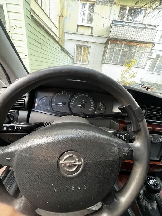 Opel Omega B продам