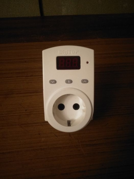 Реле напряжения.